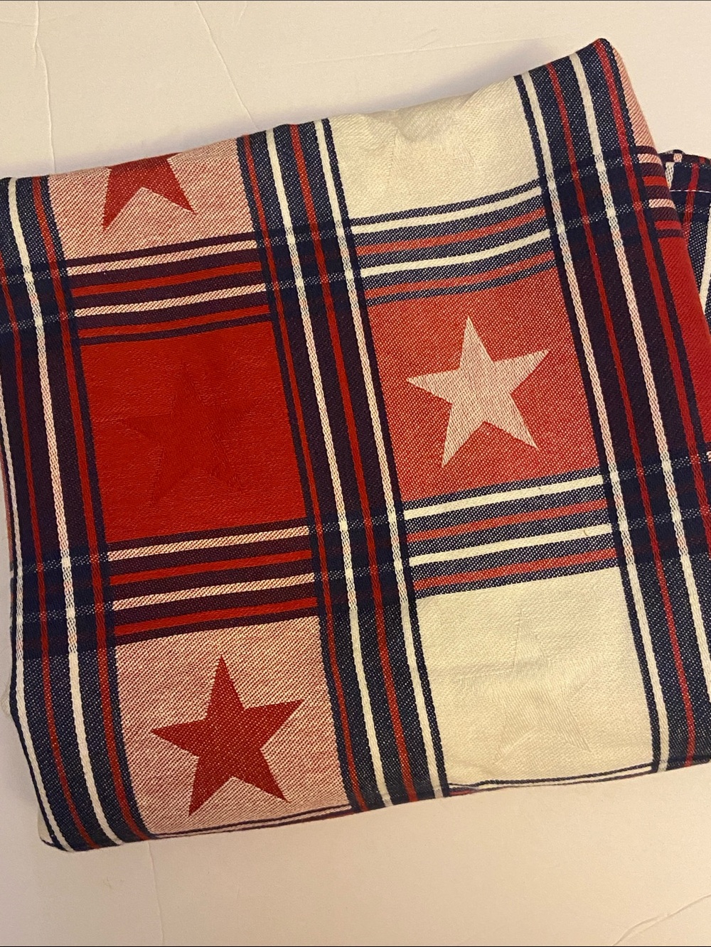 Pampered Chef Patriotic Star Plaid Tablecloth & 6 Мatching Napkins Set